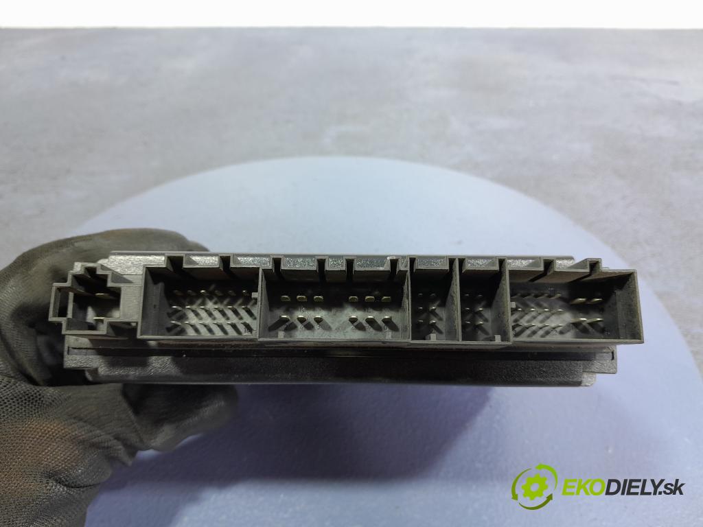 Vw Passat 2008 riadiaca jednotka Sedadlo: 3C0959760E