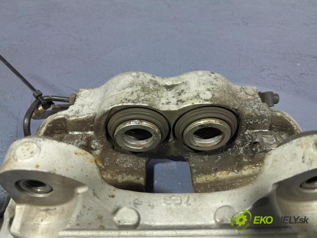 Bmw Seria 3 2021 brzdič brzdový Predné v pravo: 6885840