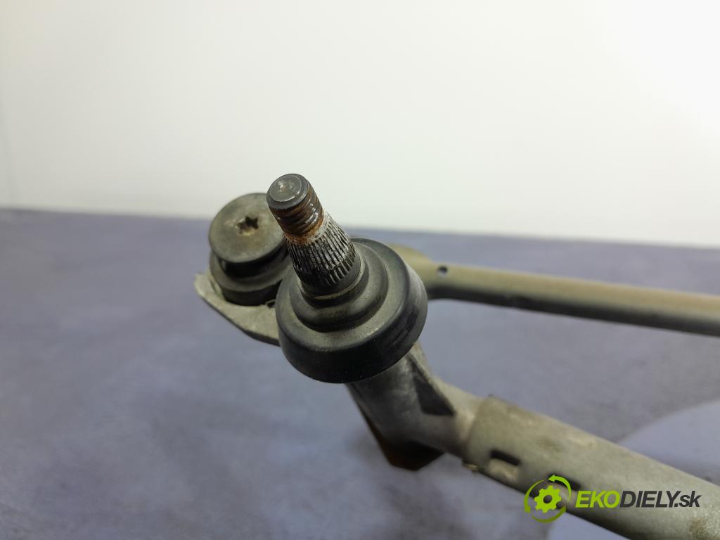Vw Passat 2008 mechanizmus motor: Stierače: Predné 3C1955023E