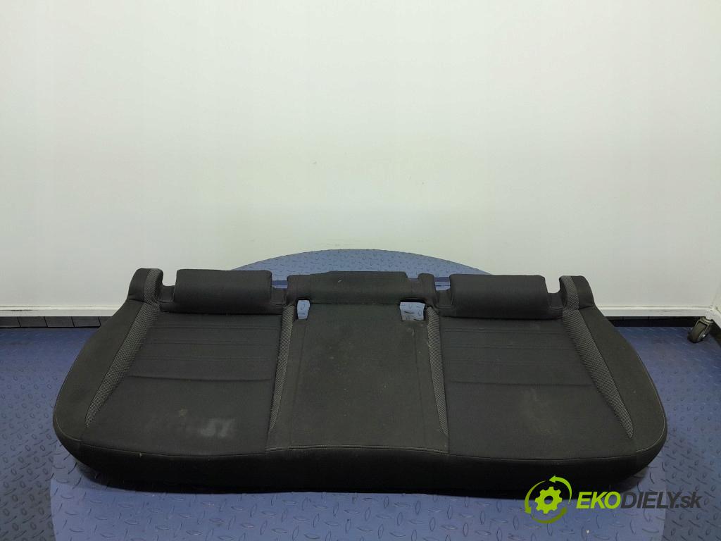 Skoda Octavia 2017 Sedačka zadný 5E0885375E