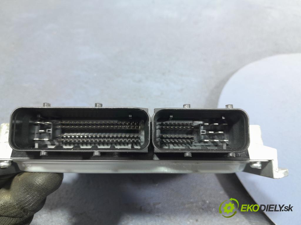 Mitsubishi L200 2006 riadiaca jednotka Motor: 1860A549