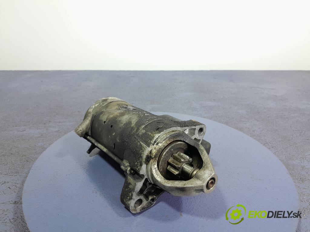 Audi Q7 2008 štartér 057911023E
