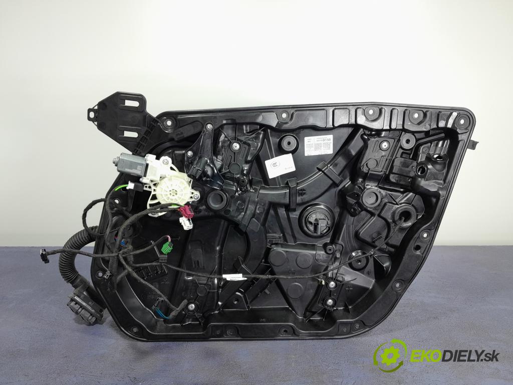 Mercedes E-klasa 2019 mechanismus stahování Sklenka: před v pravo: A2137600100
