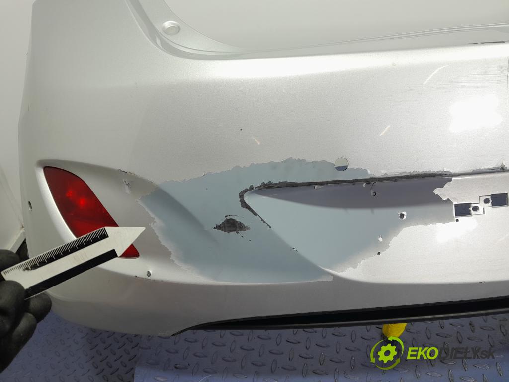 Hyundai I30 2015 nárazník Zad: 01