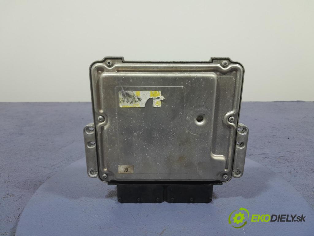 Hyundai I30 2015 riadiaca jednotka Motor: 39140-2ABB0