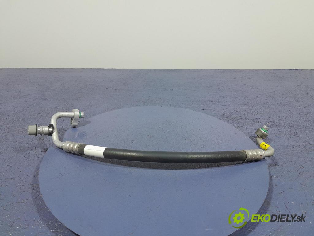 Hyundai I30 2015 rúrka Klimatizácia: 97762-A6250