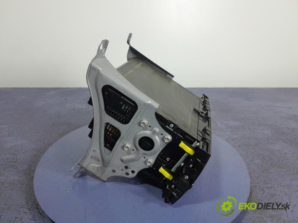 Toyota Prius 2007 Radio I Navigácia: 86120-47230