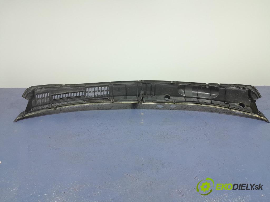 Toyota Prius 2007 torpédo 55708-47080