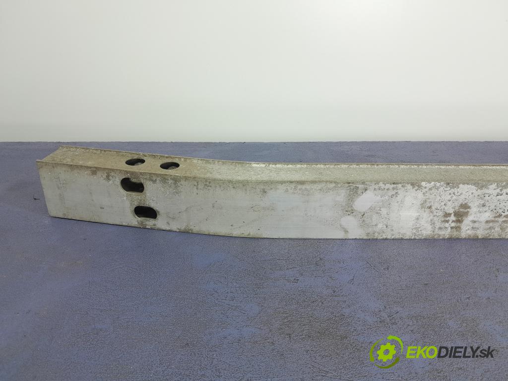 Toyota Prius 2007 výztuha narazník Zad: 01