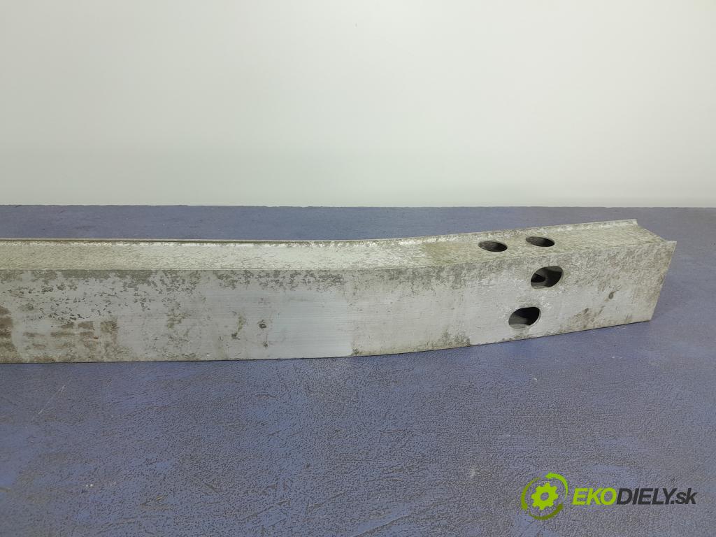 Toyota Prius 2007 výztuha narazník Zad: 01