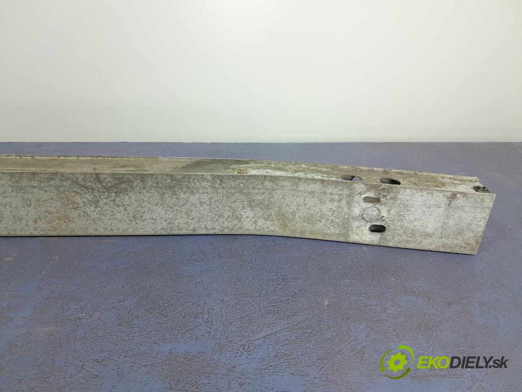 Toyota Prius 2007 výztuha narazník Zad: 01