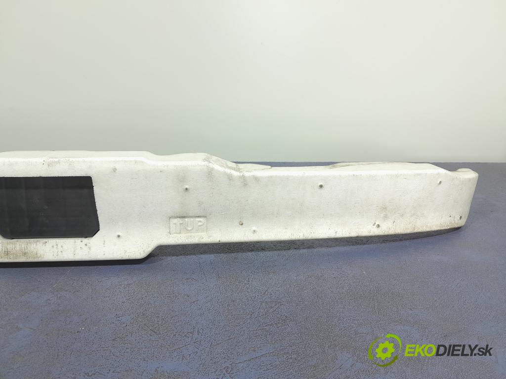Toyota Prius 2007 výztuha narazník Zad: 52615-47020