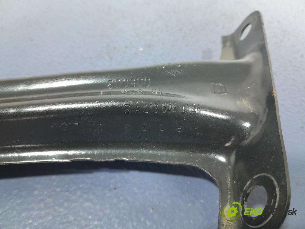 Mercedes E-klasa 2019 torpédo A2136280124