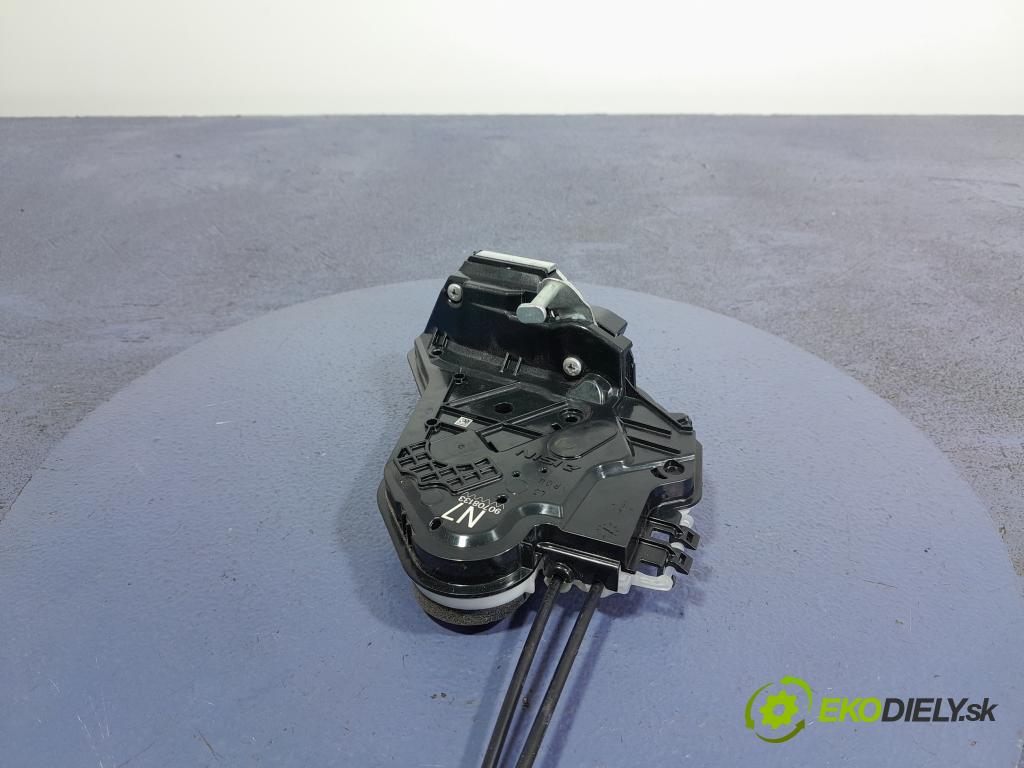 Toyota Camry 2019 zámek dveře Zad: Levý: 90708133