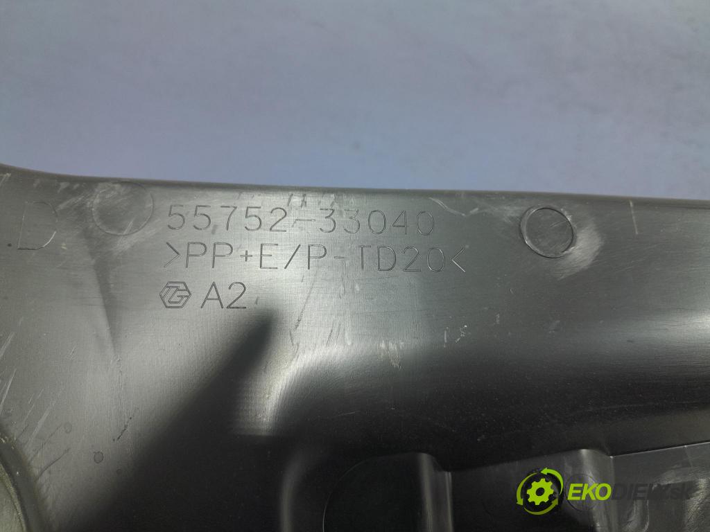 Toyota Camry 2019 torpédo 55708-33301