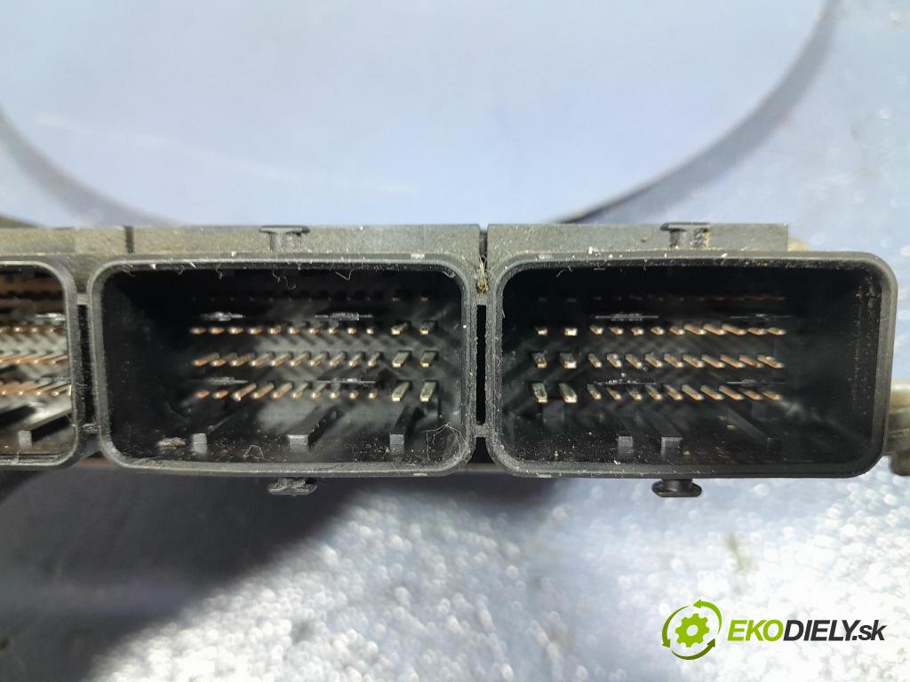 Peugeot 807 2010 riadiaca jednotka Motor: 9666149080
