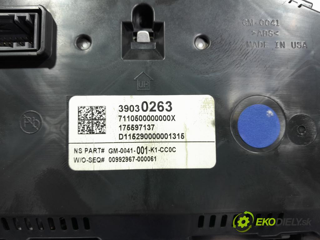 Opel Astra 2015 prístrojovka/ budíky 39030263