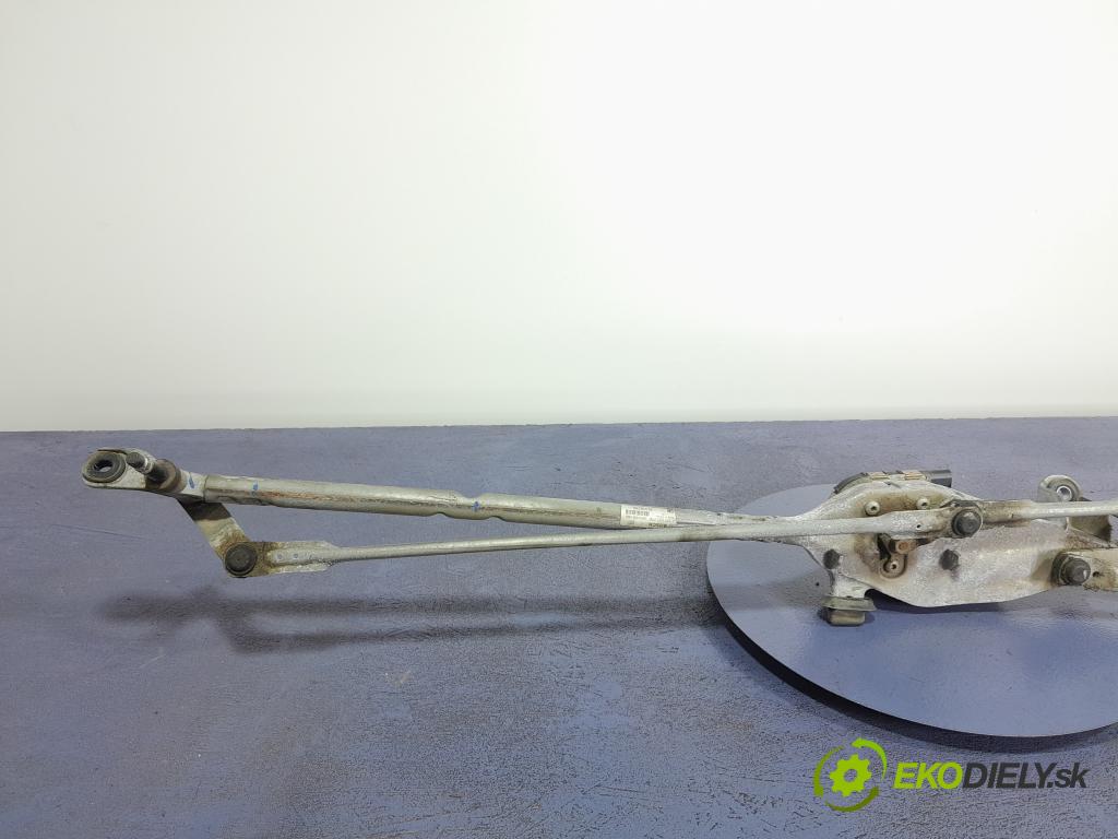 Opel Astra 2015 mechanizmus motor: Stierače: Predné 39018769