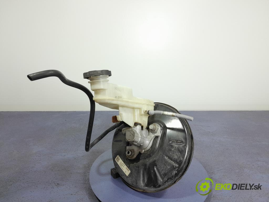 Opel Astra 2015 servo Brzdní: 13434019