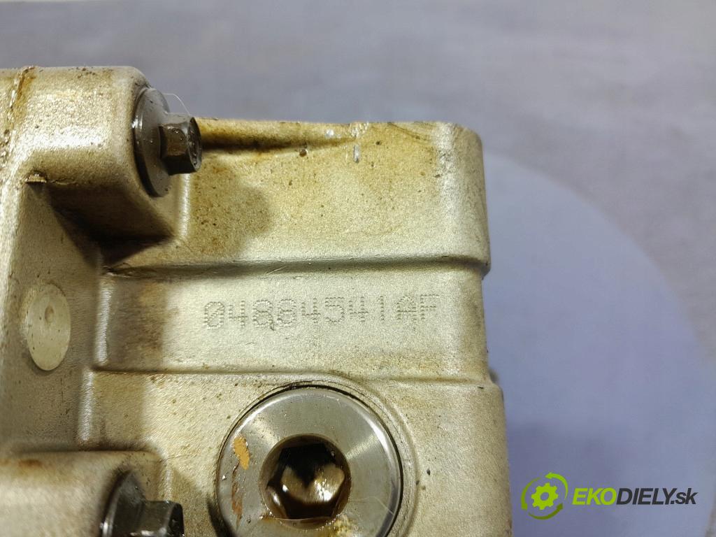 Dodge Journey 2008 čerpadlo oleja 04884541AF