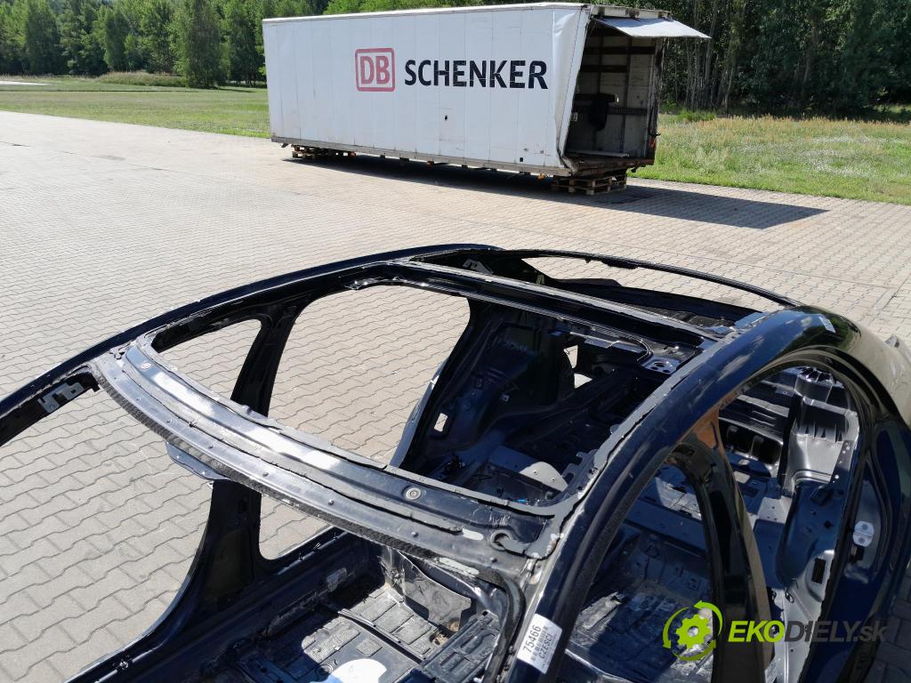 Mercedes S-klasa 0 Strecha: 01