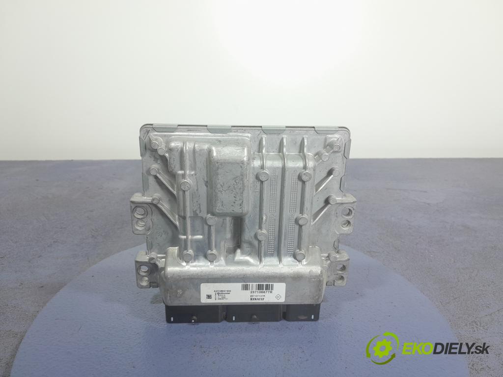 Renault Megane 2016 riadiaca jednotka Motor: 237106677