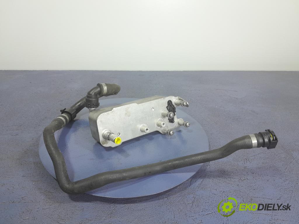 Bmw Seria 5 2017 chladič oleja 8570062