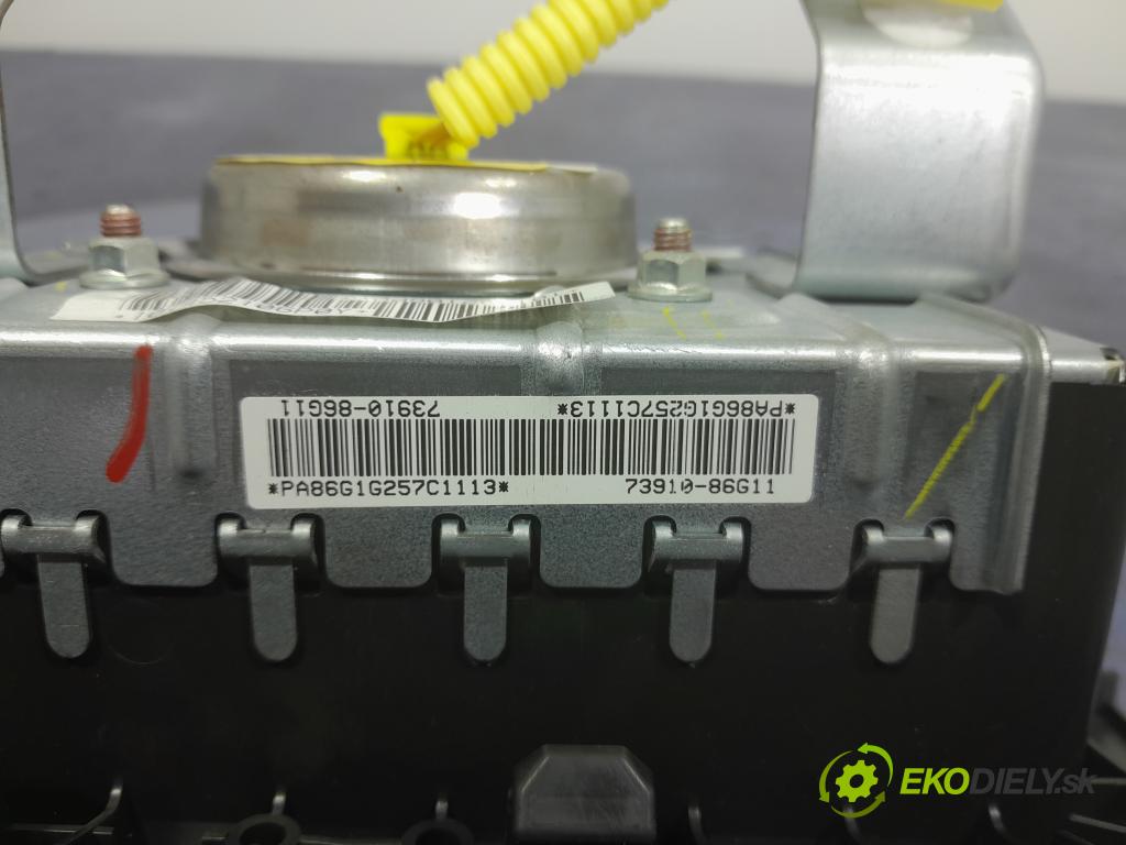 Suzuki Ignis 2006 kokpit,pristrojová doska 73910-86G11