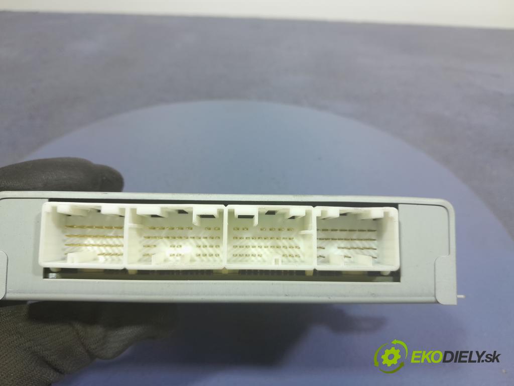 Suzuki Ignis 2006 riadiaca jednotka Motor: 33920-86G13