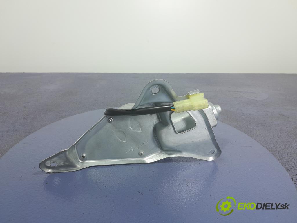 Suzuki Ignis 2006 motor: Stierače: zad 34355-581