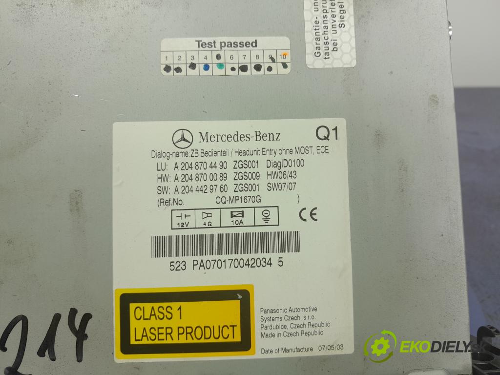 Mercedes C-klasa 2007 Radio I Navigácia: A2048704490