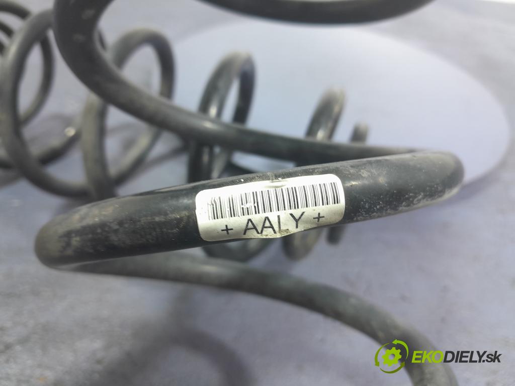 Opel Astra 2016 pružina zad 01