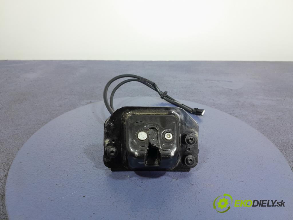 Ford Kuga 2016 zámek Klapky: kufr 7843102A