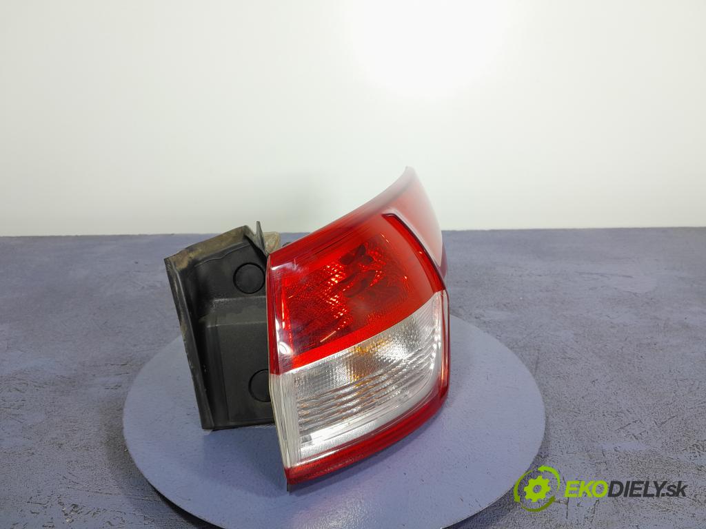 Ford Kuga 2016 svetlo / reflektor zad Prava: Vonkajsia: CV44-13404-AG