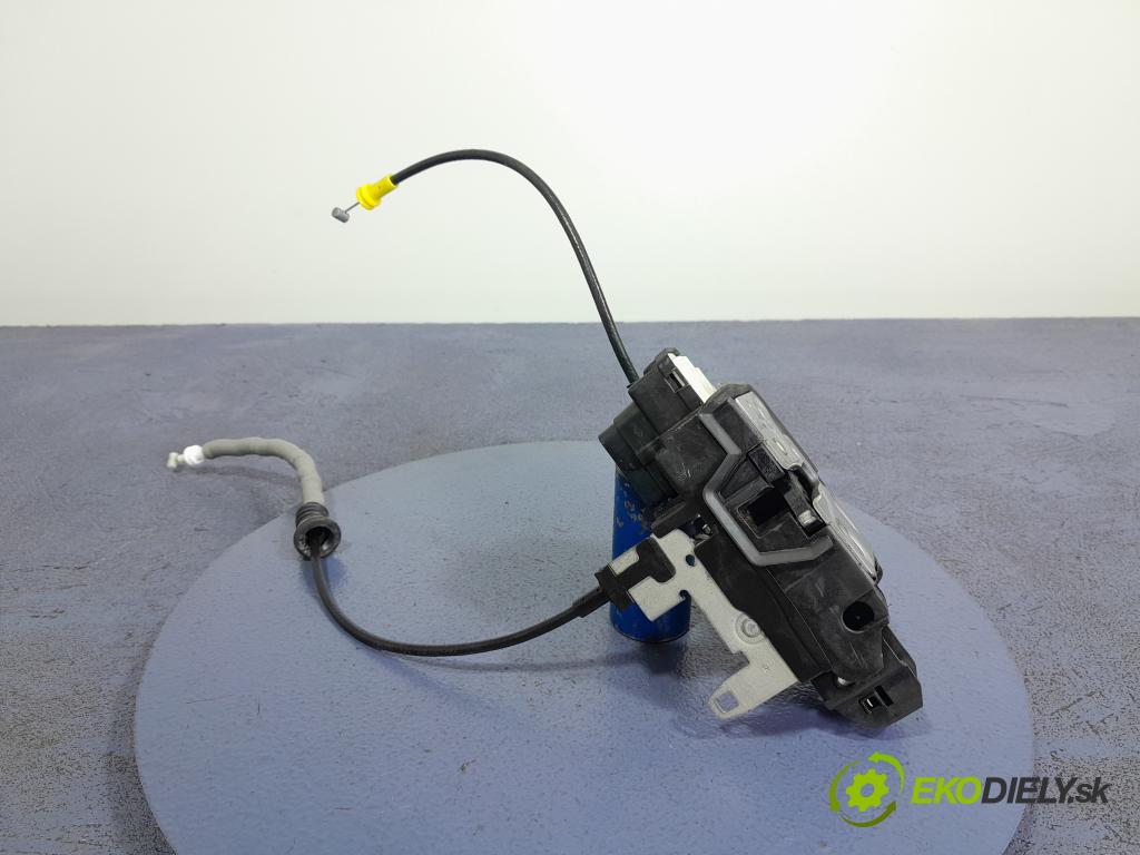 Volvo Xc60 2020 zámek dveře před v pravo: 31462456