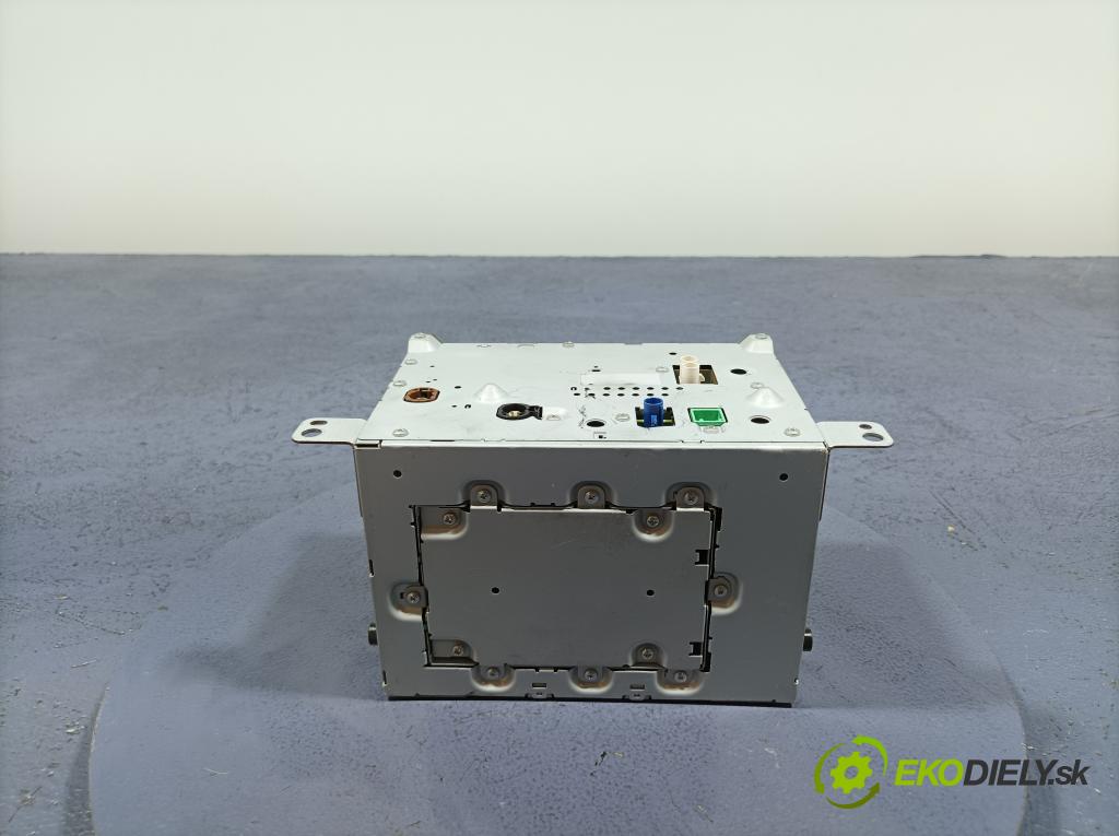 Volvo Xc60 2020 Radio I Navigácia: 32141084AA