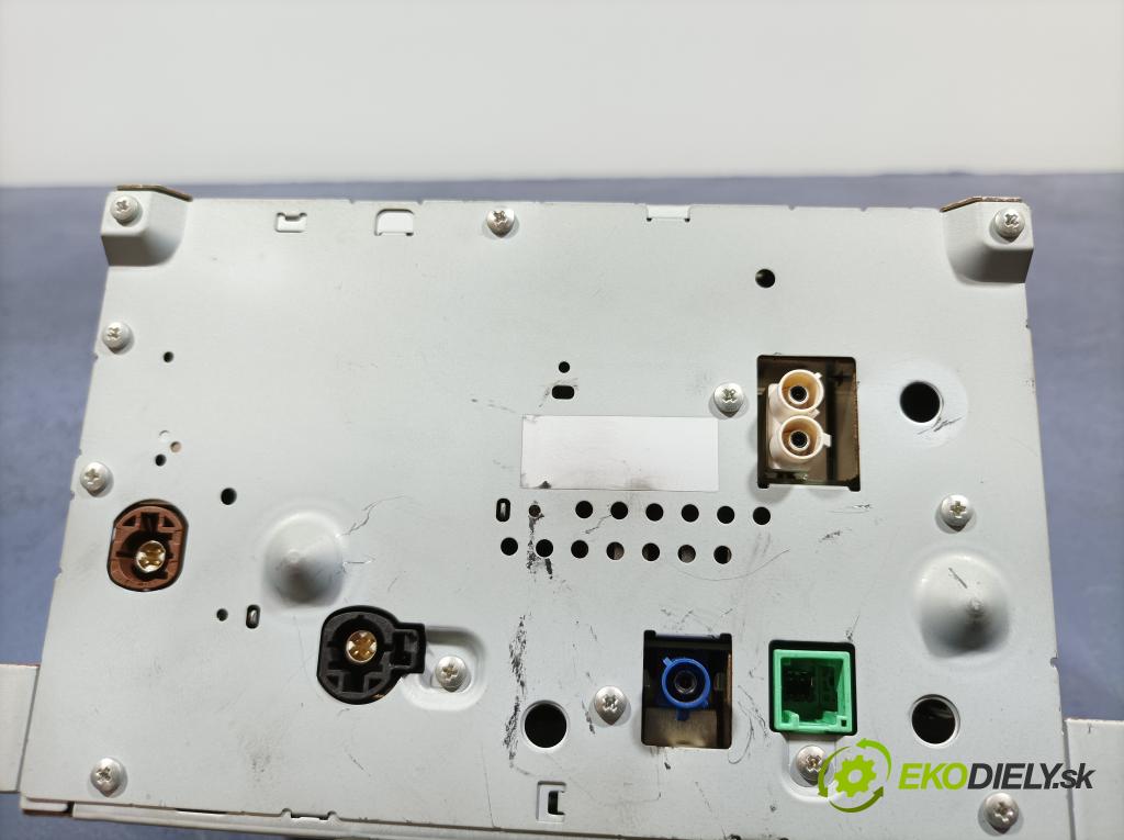 Volvo Xc60 2020 Radio I Navigácia: 32141084AA