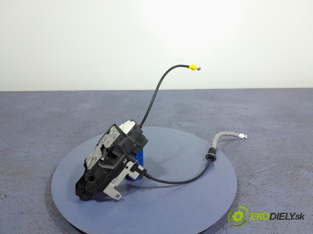 Volvo Xc60 2020 zámek dveře před Levý: 31349894