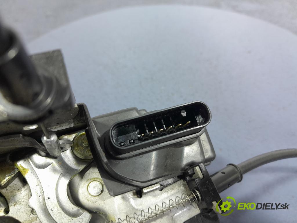 Volvo Xc60 2020 zámek dveře před Levý: 31349894