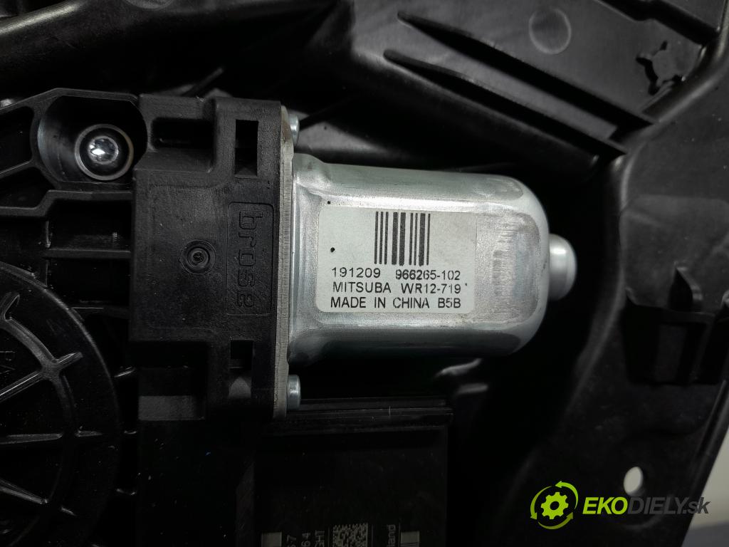 Volvo Xc60 2020 mechanismus stahování Sklenka: Zad: Levý: 31416998