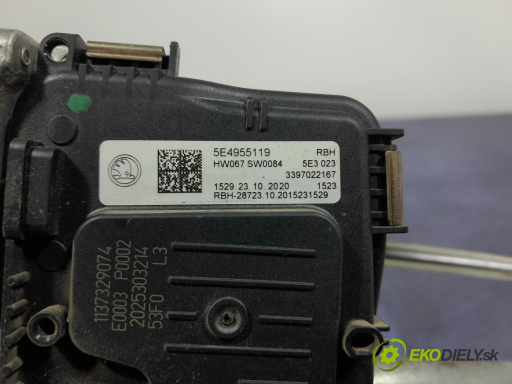 Skoda Octavia 2020 mechanizmus motor: Stierače: Predné 5E4955023
