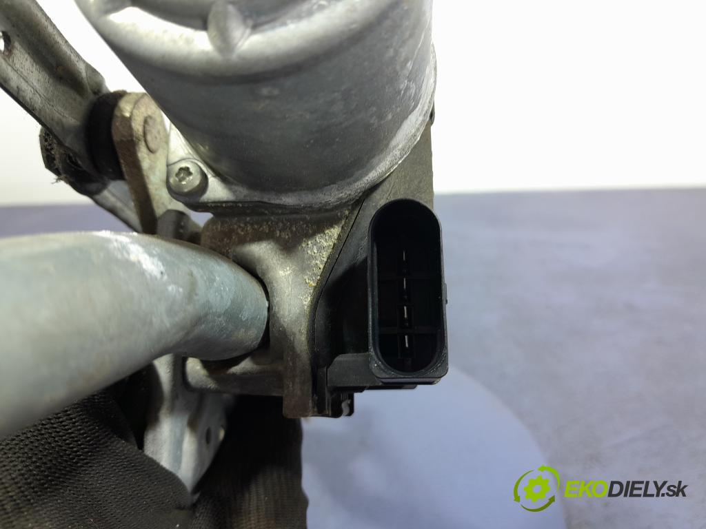Skoda Octavia 2020 mechanizmus motor: Stierače: Predné 5E4955023