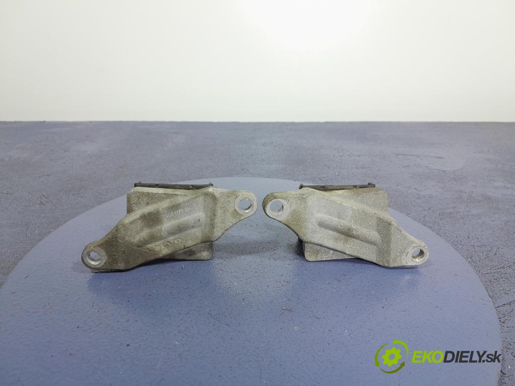 Volvo Xc60 2020 listové pero 31681178