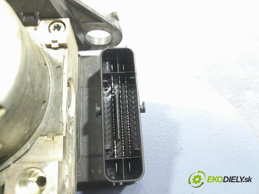 Skoda Octavia 2020 čerpadlo ABS x 5WA614517BE