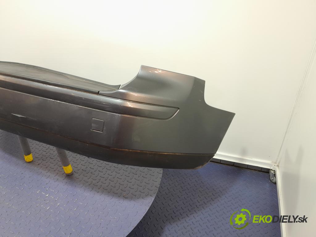 Volvo V50 2006 nárazník Zad: 01