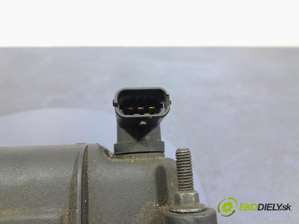 Ford Mondeo 2011 kryt Ventily: E510D6K271