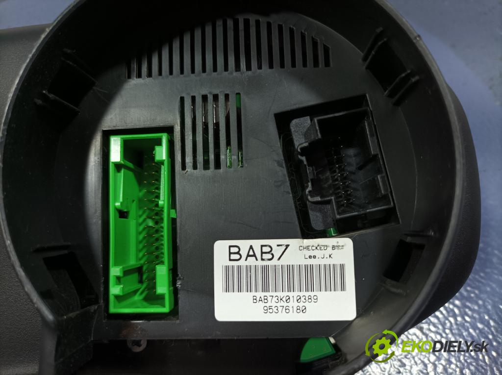 Chevrolet Spark 2013 prístrojovka/ budíky 95376180