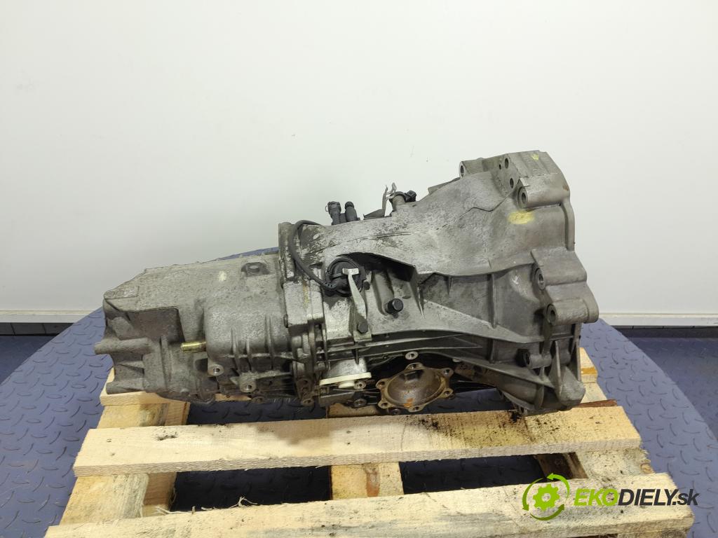 Audi A4 2006 prevodovka Manualna HFF