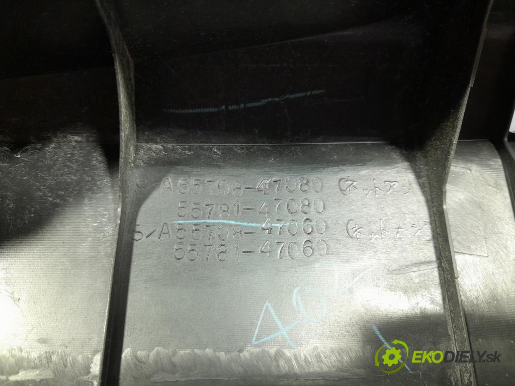 Toyota Prius 2009 torpédo 55708-47080