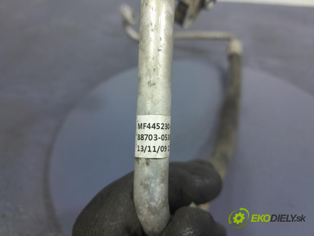 Toyota Avensis 2010 rúrka Klimatizácia: 88703-05360